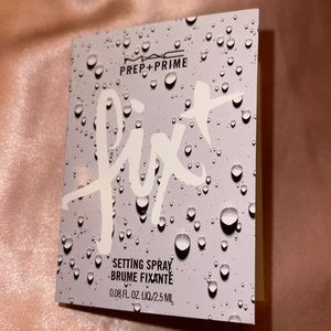 5/$25 🖤 MAC FIX+ Setting Spray